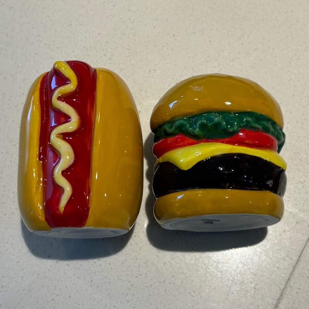 Hot Dog and Burger Ceramic Salt Pepper Shakers